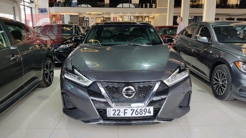 Nissan Maxima